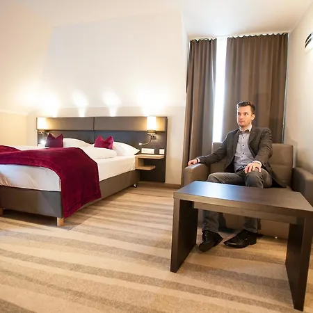 Szálloda Amalienburg - Boutique & Boarding