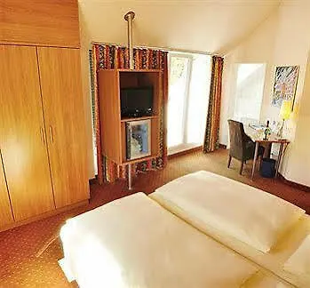 Amalienburg - Boutique & Boarding Hotel Mnichov