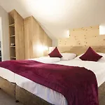 Amalienburg - Boutique & Boarding