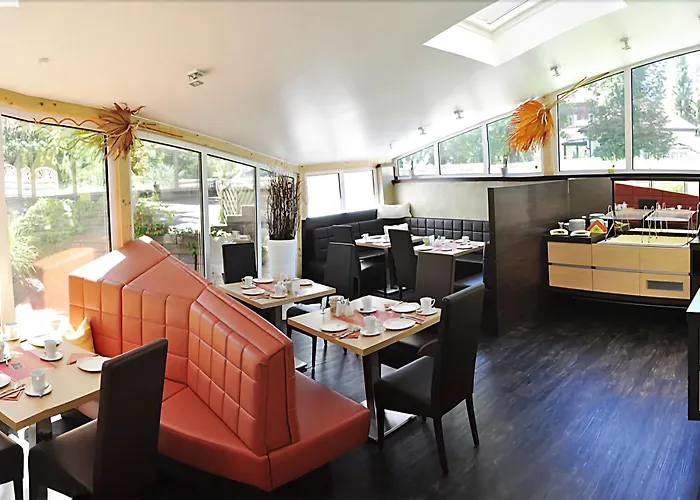 Amalienburg - Boutique & Boarding 3*
