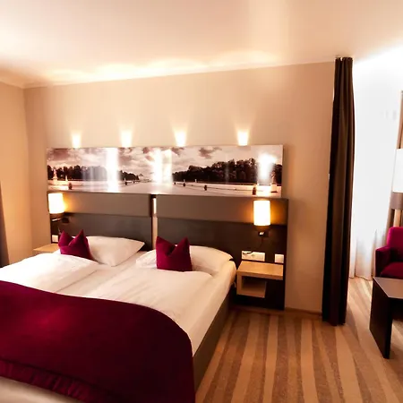 Amalienburg - Boutique & Boarding 3*